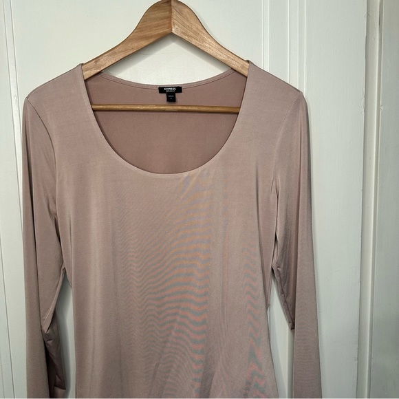 Express body contour body suit blush - Picture 3 of 10